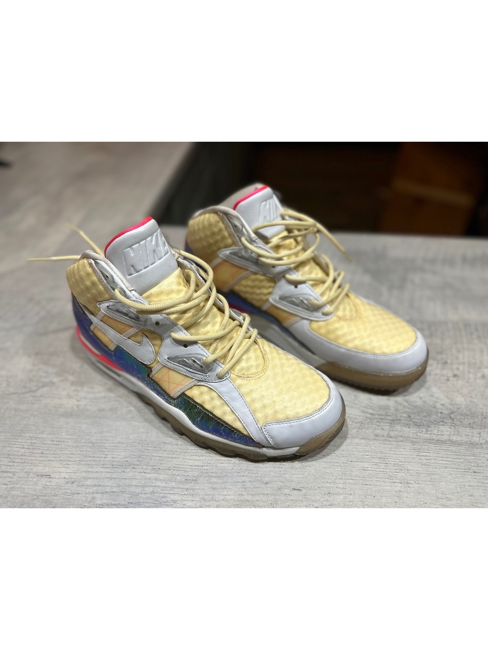 Nike Air Trainer SC High PRM QS White Hyper Punch 638074-103